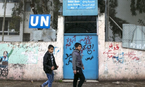 "الأونروا": النقص المزمن في ميزانية الوكالة يهدد سبل عيش لاجئي فلسطين